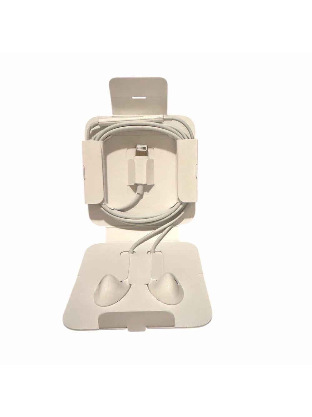 Apple IPhone EarPods with Lightning Connector
New in Box